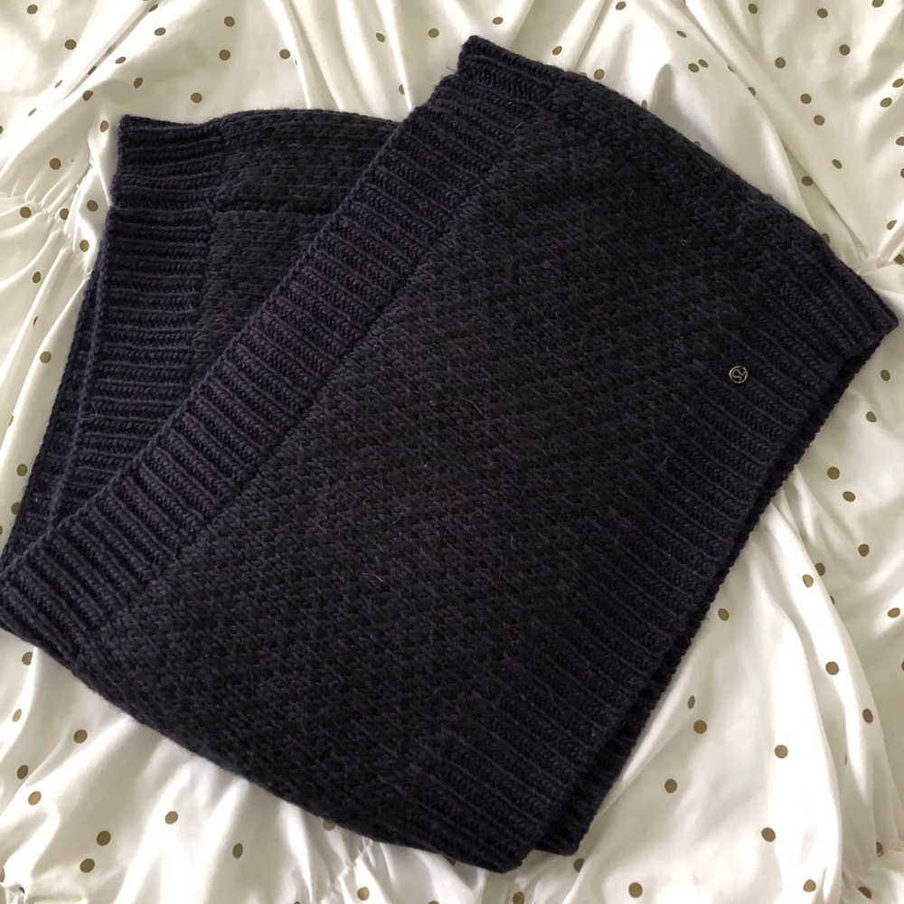 Lululemon Infinity Scarf